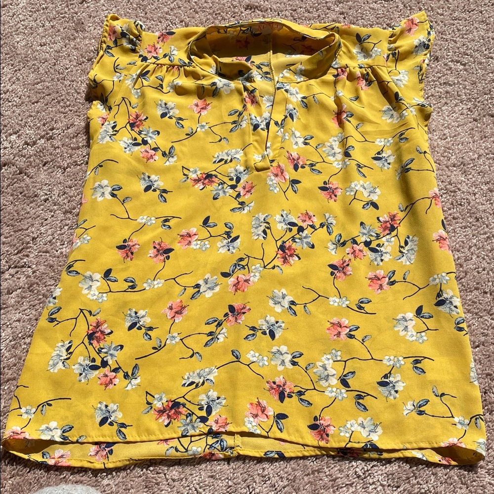 Floral Yellow blouse. AβGACI - Picture 1 of 7